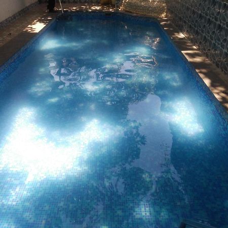 Strand Resort Lonavala Extérieur photo